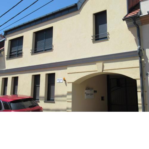 Keszthelyi földszinti apartman a belvárosban
