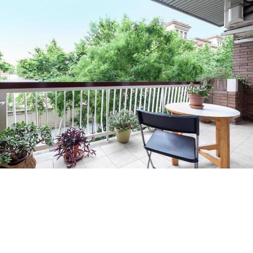 Key Gracia Apartments