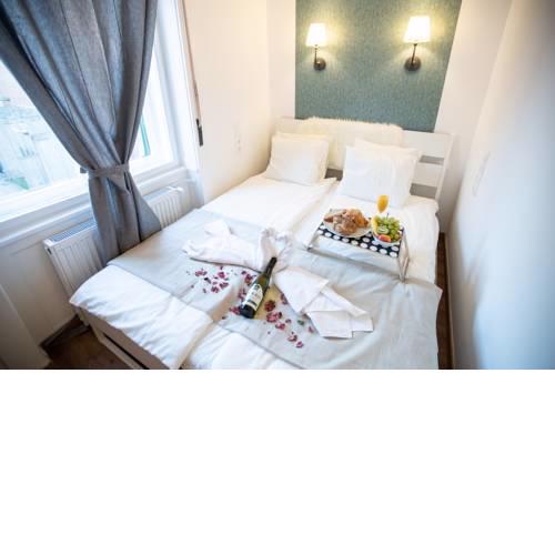 KG Apartments - Budapest City Center