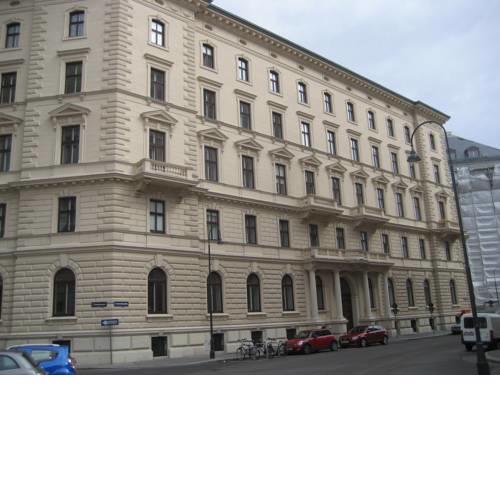 KH Apartments Center