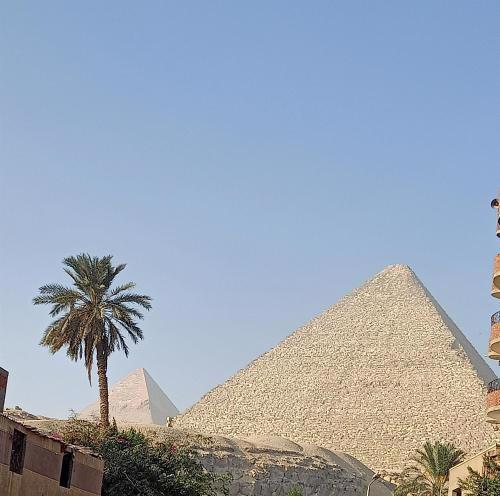 Khofo pyramids view