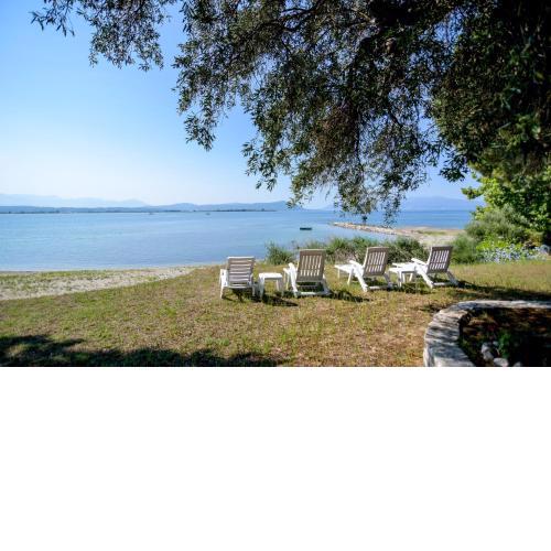 Kiani Akti Villas