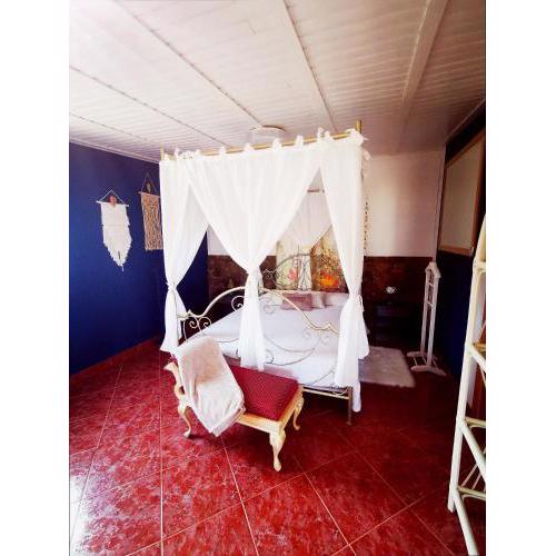 Kikiki House