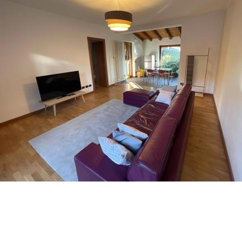 Kikka's gem - Spacious Apartment 20km from Milan