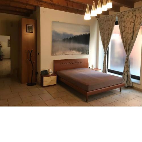 KINDLY ROBERTA centro storico Peschiera,lago relax