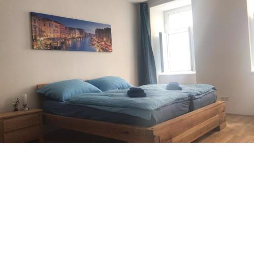 ⍟King Bed Home+Smart Tv⍟Perfect for groups of 6