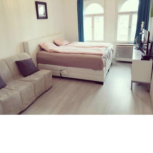 King Bed&Jacuzzi Bath Central Budapest