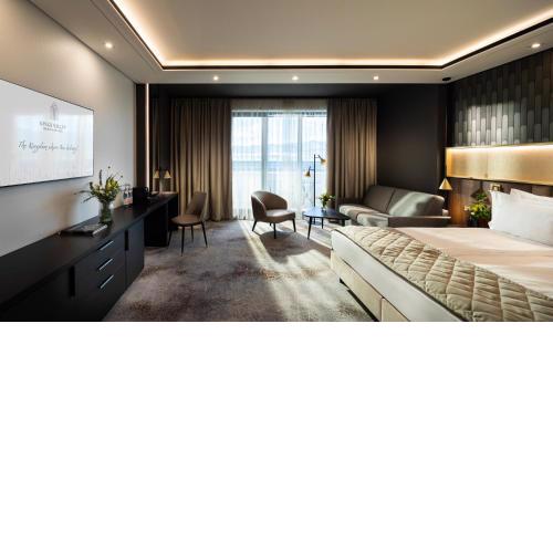 Kings' Valley Medical & Spa Hotel