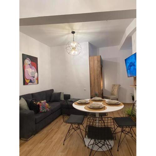 kirkis apartment