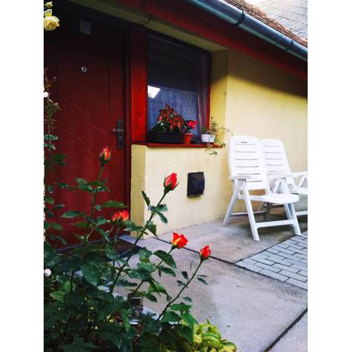 Kis Apartmanház