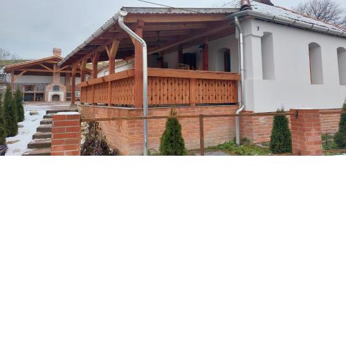 Kis Bujdosó Vendégház