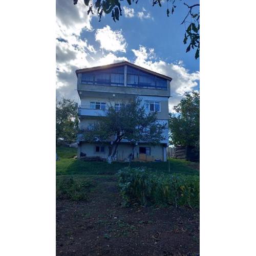 Kıyıköy 3+1 Daire Eşyalı Deniz Manzaralı
