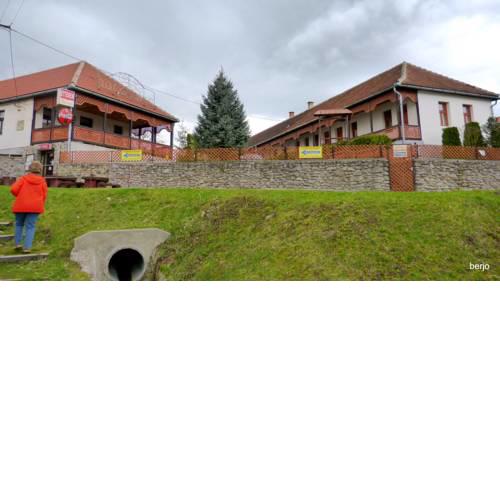 Kőbérc Panzió, Üdülőházak és Étterem