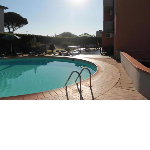 Kokony's Apartments, pool & garden of Lucca - Giada Palace Group