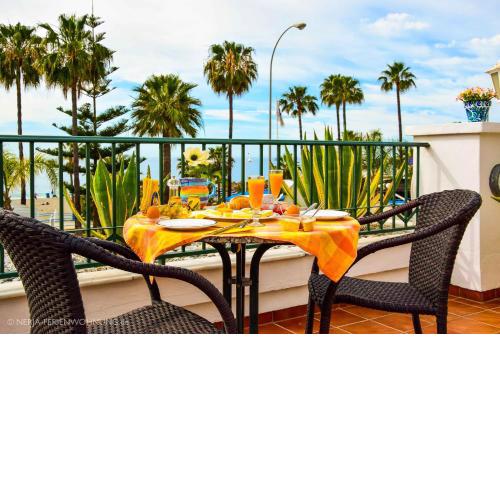 Komfortable Ferienwohnung direkt am Meer Playa Burriana
