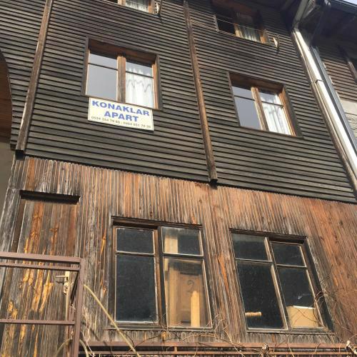 KONAKLAR APART
