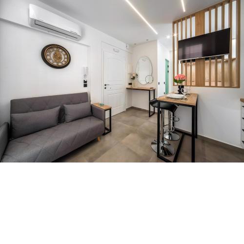 Konstantina's & Nicol's Studios