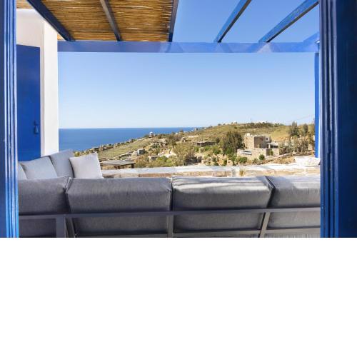 Konstantinos and Eleni's Apartment