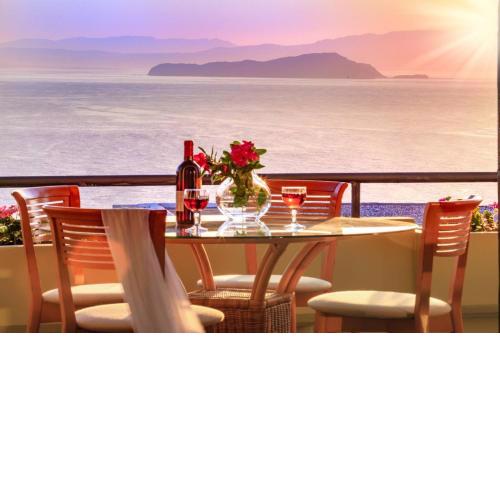 Koralia - Chanias Card Postal Villa Majestic View