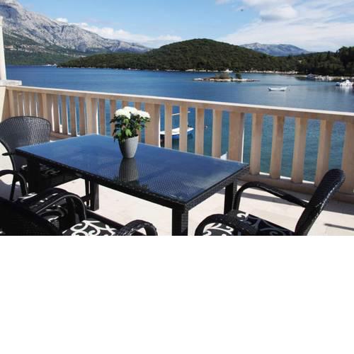 Korcula Seafront Apartments