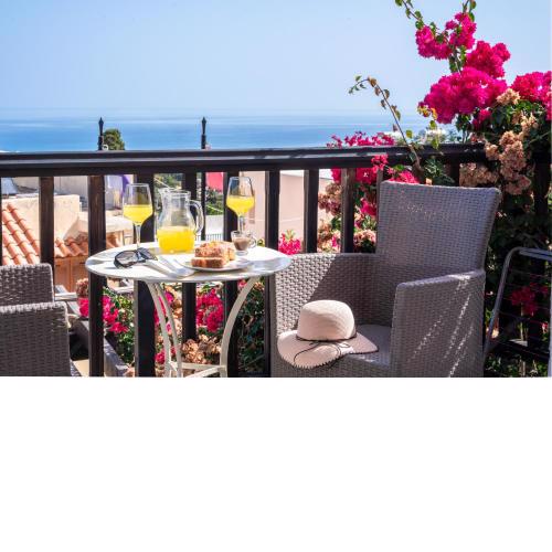 Korifi Suites Collection