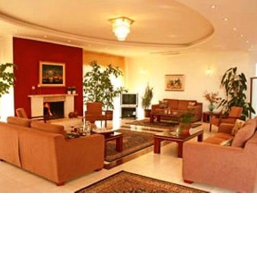 Kornilios Istron Hotel