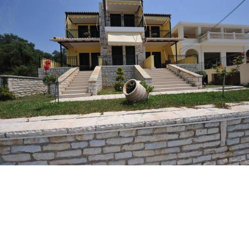 Koronisia Apartments