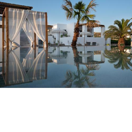 Kosmitis Suites