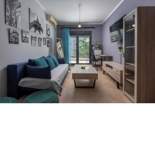 Kosmos Service Apartment City Center 2 With Parking