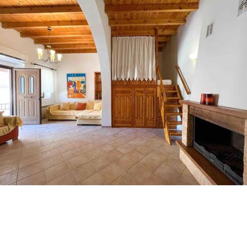 Kostas Village House