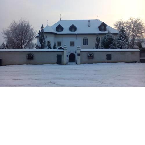Kotesova Castle