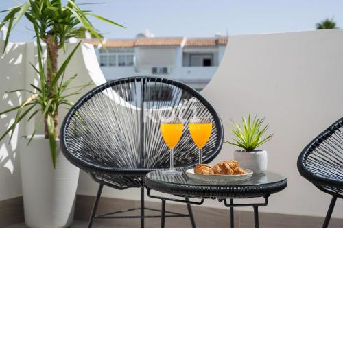 Koti Rentals - Colina Park