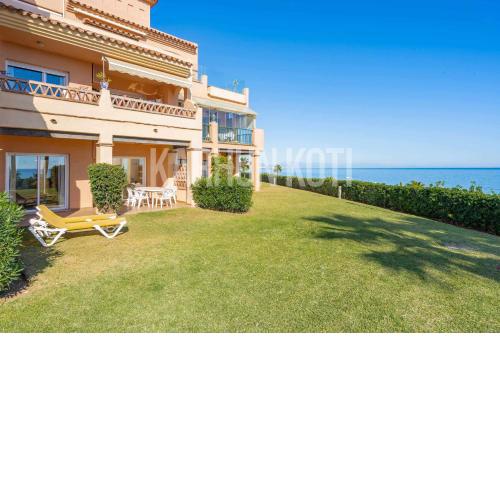 Koti Rentals - La Joya 5