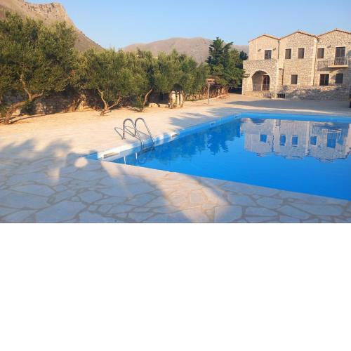 Koukouri Suites