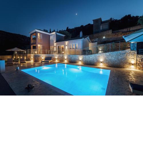 Koumaries Villas