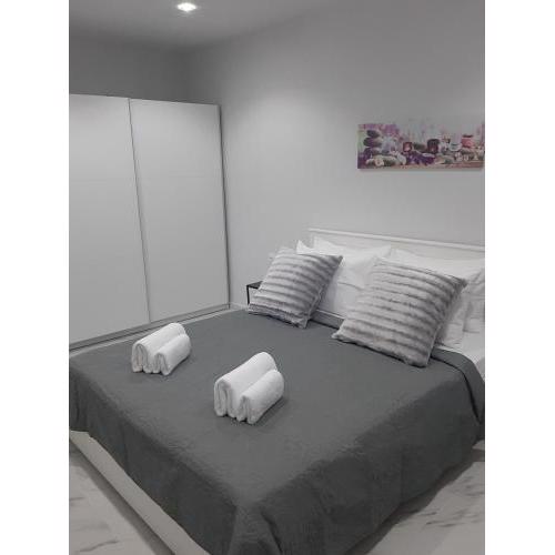 Krikonis Apartments near Athens Airport
