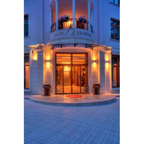 Kristel Hotel