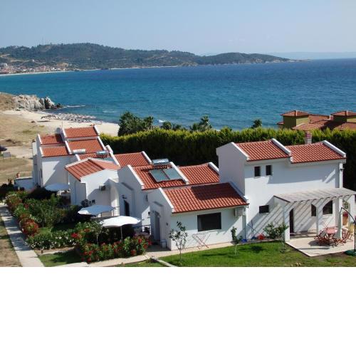 Ktima Amitsa Studios & Apartments