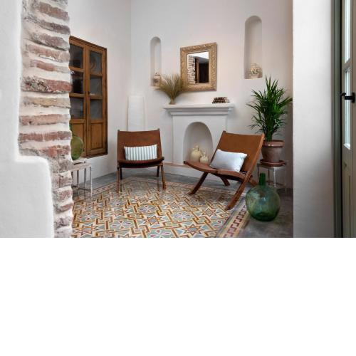 La AMARA Lounis - en el casco antiguo de Frigiliana