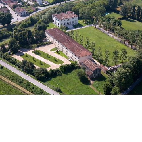 La Barchessa di Villa Pisani