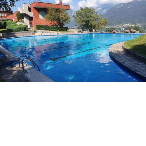 La bella vista sul lago di Como
