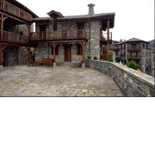 La Borda de Santa Barbara casa unica con piscina