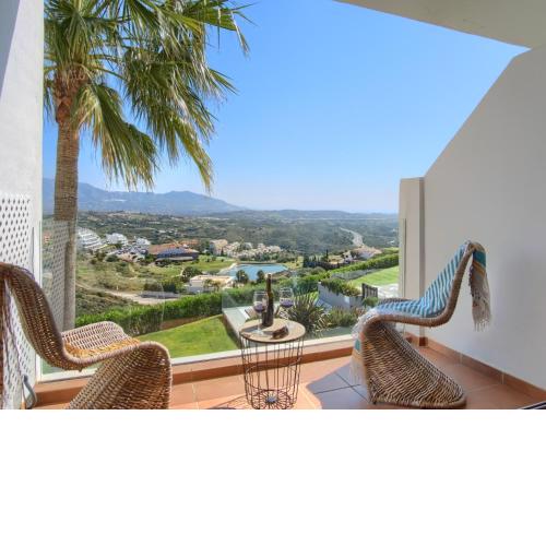 La CALA VIEW 101, GOLF, JACUZZI, SAUNA