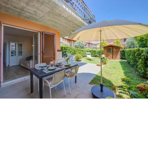 La Casa Accanto With Shared Pool