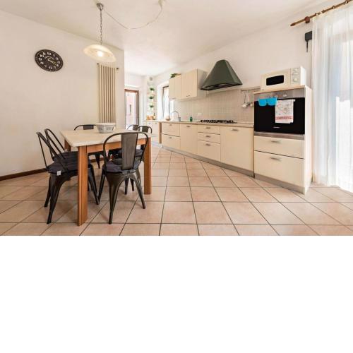 la casa del borgo con parcheggio