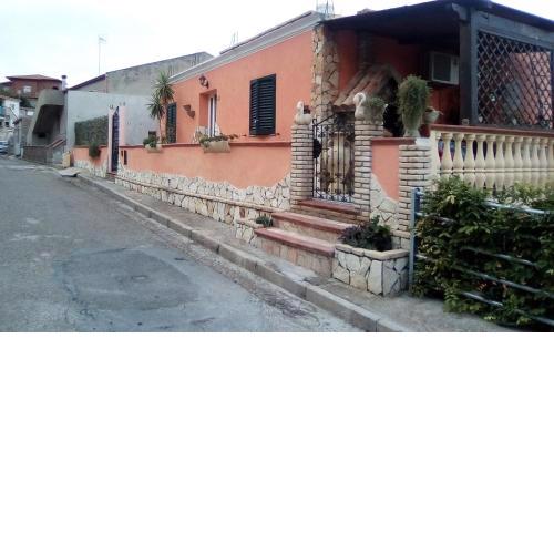 la casa del glicine