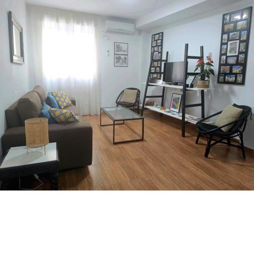 La Casa Del Poeta Córdoba Wifi y garaje gratuitos