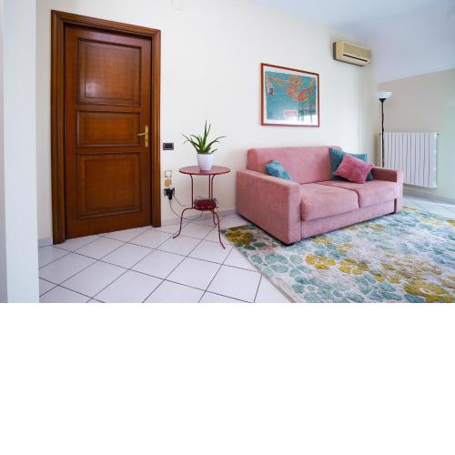 La casa di Azzurra Centro Città Appartamento fino a 4 posti letto e 2 bagni