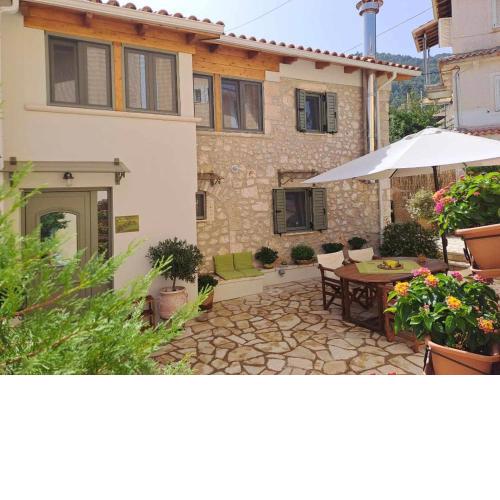 La casa di Bella a tradional stone house with barbecue