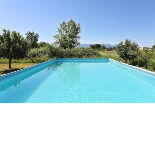 "La Casa di Carla" vicinanze Lucca con giardino e piscina uso esclusivo